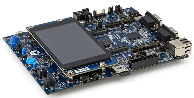 A picture of the STM32H757I Eval board