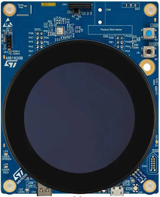 A picture of the STM32U5G9J Discovery Kit 1 board