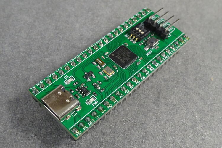 A picture of the STM32 Mini F401 board