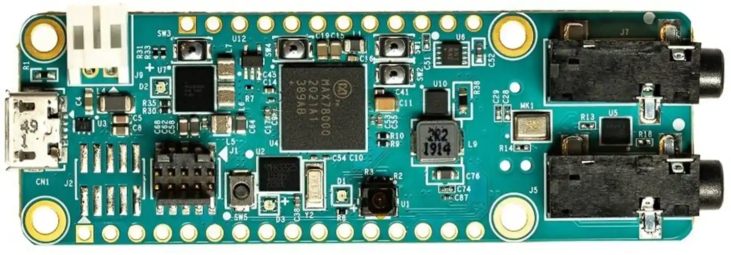 A picture of the MAX78000FTHR board