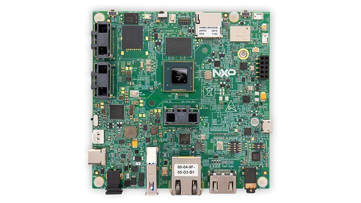 A picture of the MIMX8MQ EVK board