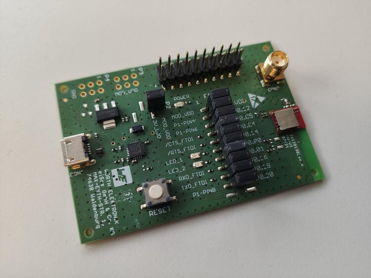 A picture of the Ophelia-I EV NRF52805 board